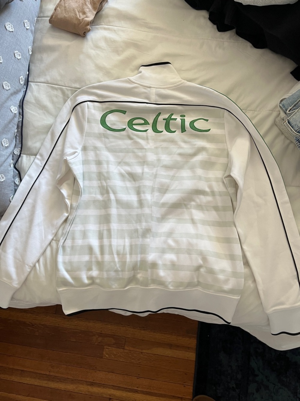 Nike Celtic Football Club Zip Up - Picture 5 of 9